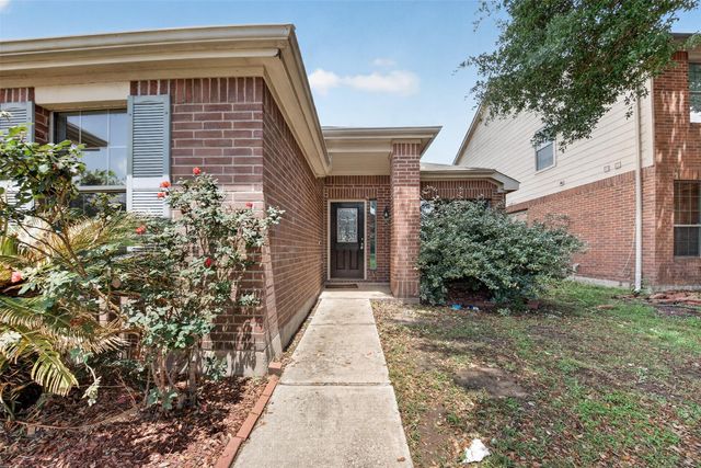 1318 Hawks Nest Drive, Houston, TX 77067