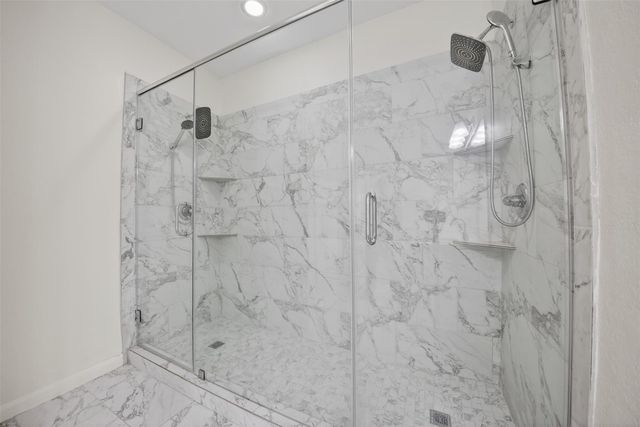 1318 Hawks Nest Drive, Houston, TX 77067