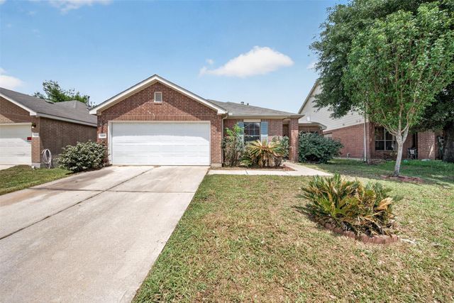 1318 Hawks Nest Drive, Houston, TX 77067