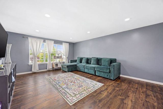 2297 Deerpath Road, Bolingbrook, IL 60490