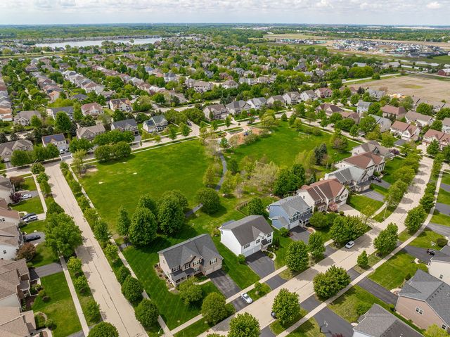 2297 Deerpath Road, Bolingbrook, IL 60490