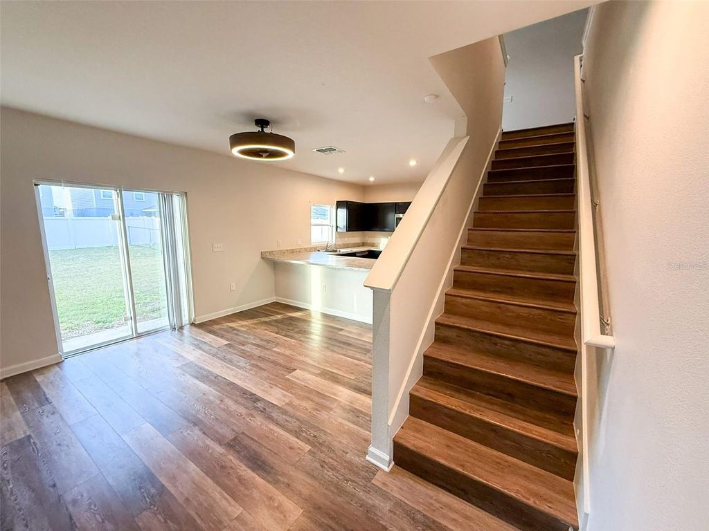 Image 13 of property listing at 1429 FEATHER LANE, Winter Haven, FL 33880