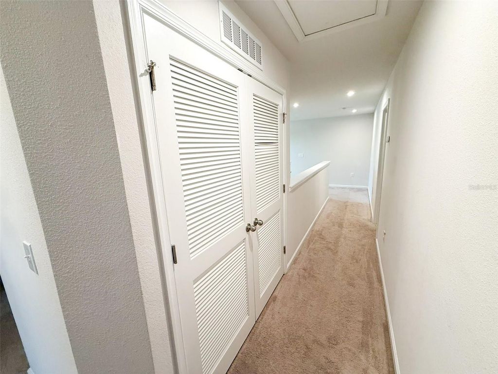 Image 43 of property listing at 1429 FEATHER LANE, Winter Haven, FL 33880