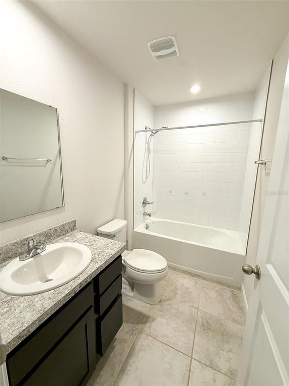 Image 48 of property listing at 1429 FEATHER LANE, Winter Haven, FL 33880