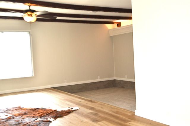 423 Live Oak Lane, Weatherford, TX 76086