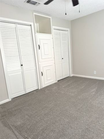 423 Live Oak Lane, Weatherford, TX 76086