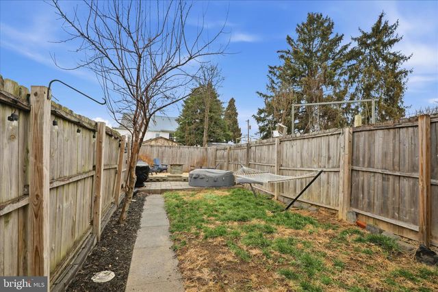 437 CHERRY ST, Columbia, PA 17512