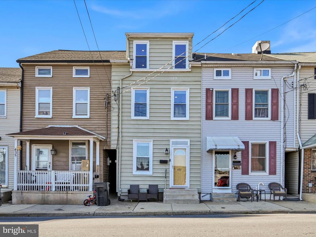 437 CHERRY ST, Columbia, PA 17512