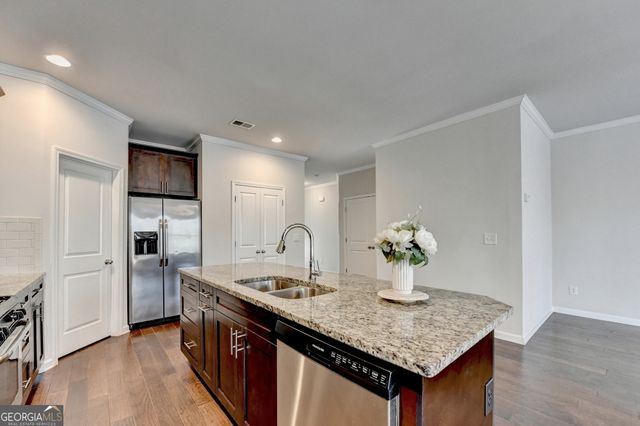 5535 Lightheart Court, Suwanee, GA 30024