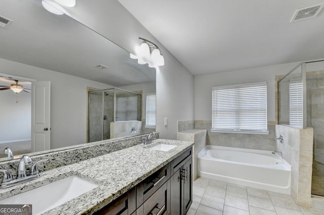 5535 Lightheart Court, Suwanee, GA 30024