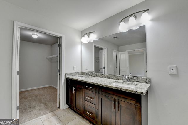 5535 Lightheart Court, Suwanee, GA 30024