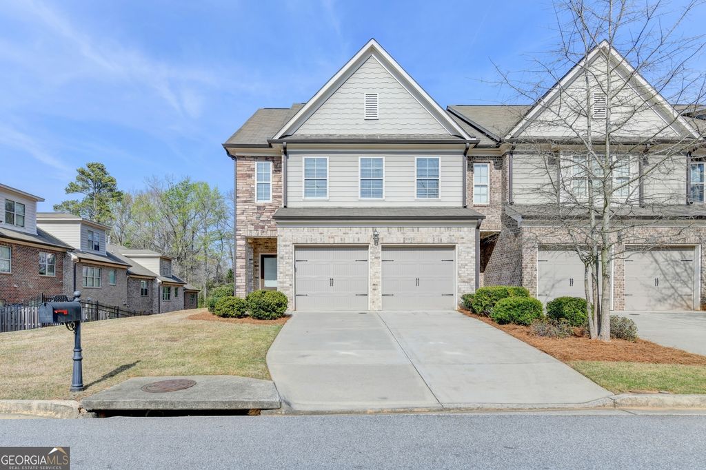 5535 Lightheart Court, Suwanee, GA 30024