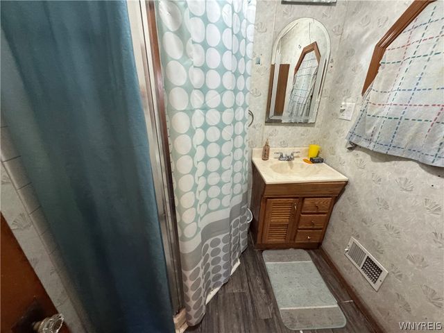 1705 Niagara Street, Niagara Falls, NY 14303