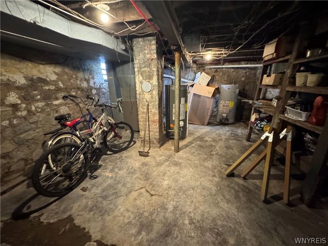 1705 Niagara Street, Niagara Falls, NY 14303
