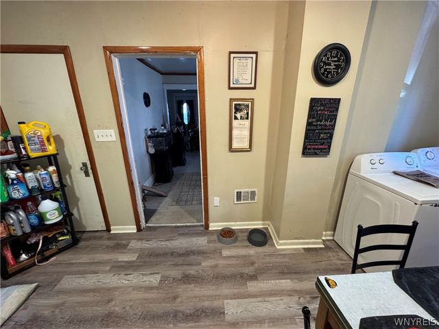 1705 Niagara Street, Niagara Falls, NY 14303