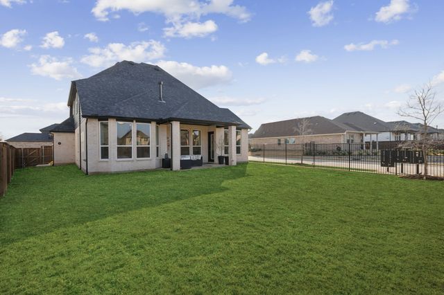 1812 Mcdougall Creek, Van Alstyne, TX 75495