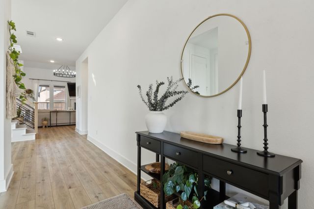 1812 Mcdougall Creek, Van Alstyne, TX 75495