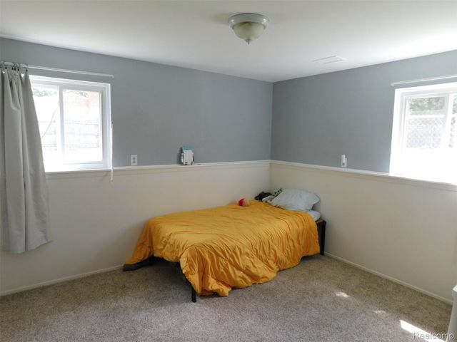 2208 NIAGARA Drive, Troy, MI 48083