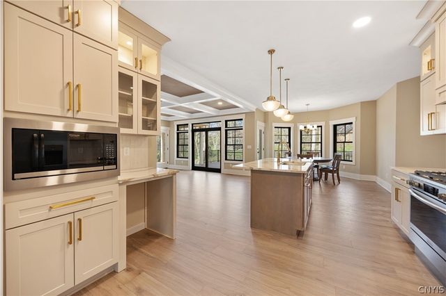4326 Chickadee Circle, Onondaga, NY 13215