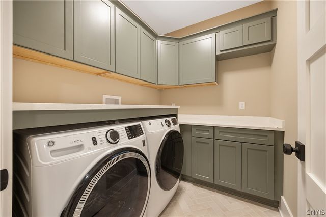 4326 Chickadee Circle, Onondaga, NY 13215