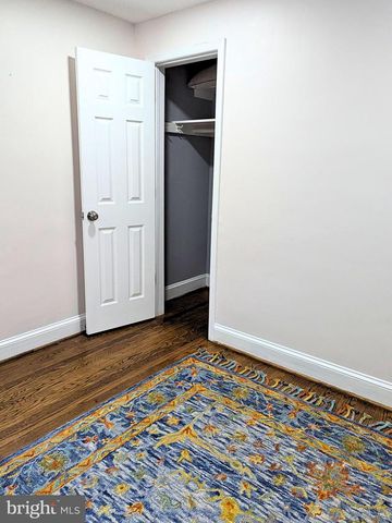 200 MOHICAN DR, Oxon Hill, MD 20745