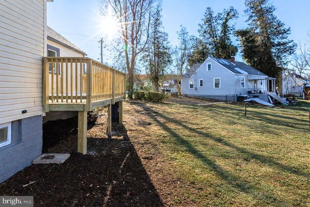 200 MOHICAN DR, Oxon Hill, MD 20745