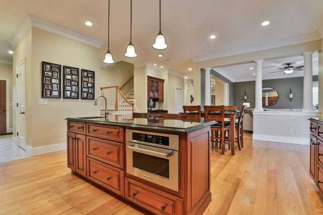 9 Louis Drive, Brookline, NH 03033