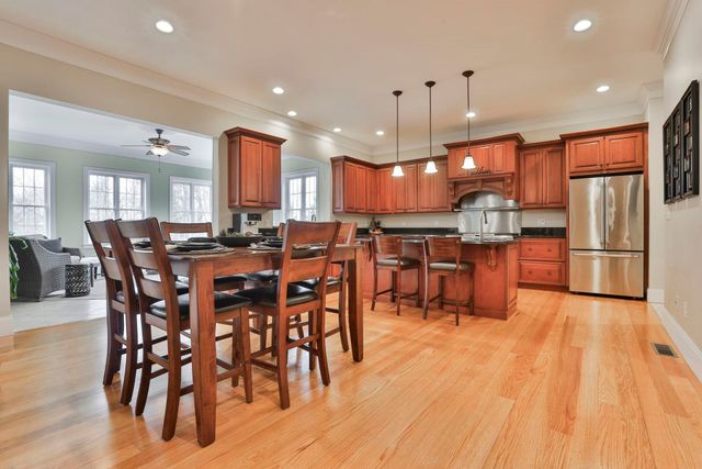 9 Louis Drive, Brookline, NH 03033