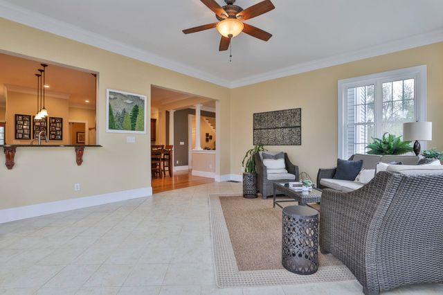 9 Louis Drive, Brookline, NH 03033