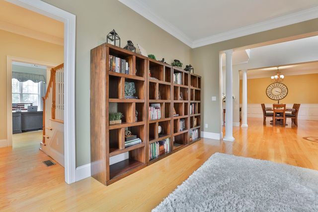 9 Louis Drive, Brookline, NH 03033