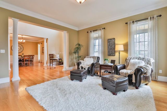 9 Louis Drive, Brookline, NH 03033