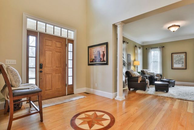 9 Louis Drive, Brookline, NH 03033