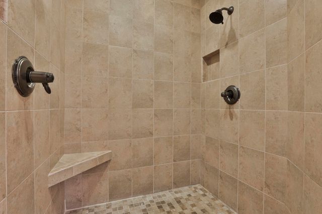 9 Louis Drive, Brookline, NH 03033