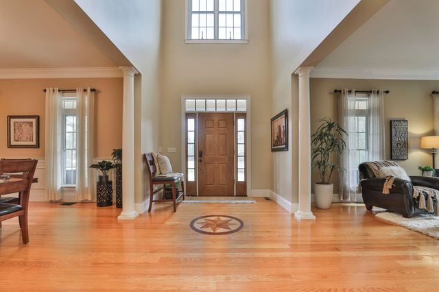 9 Louis Drive, Brookline, NH 03033