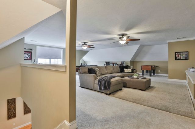 9 Louis Drive, Brookline, NH 03033