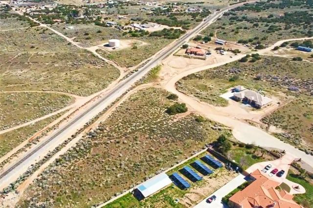 4 Whitehaven, Oak Hills, CA 92344