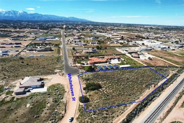 4 Whitehaven, Oak Hills, CA 92344