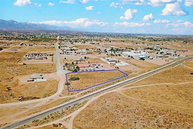 4 Whitehaven, Oak Hills, CA 92344