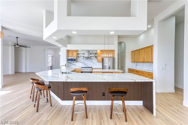 6765 Hidden Heritage Court, Las Vegas, NV 89110