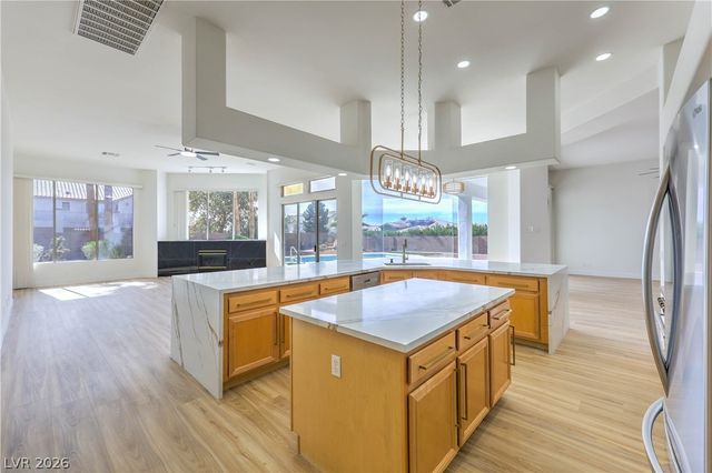 6765 Hidden Heritage Court, Las Vegas, NV 89110