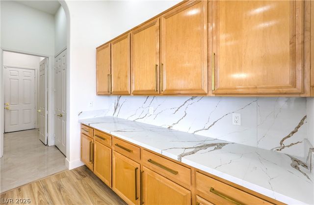 6765 Hidden Heritage Court, Las Vegas, NV 89110