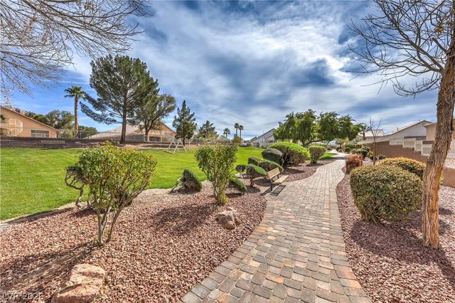 6765 Hidden Heritage Court, Las Vegas, NV 89110
