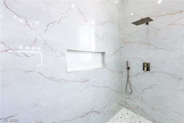 6765 Hidden Heritage Court, Las Vegas, NV 89110