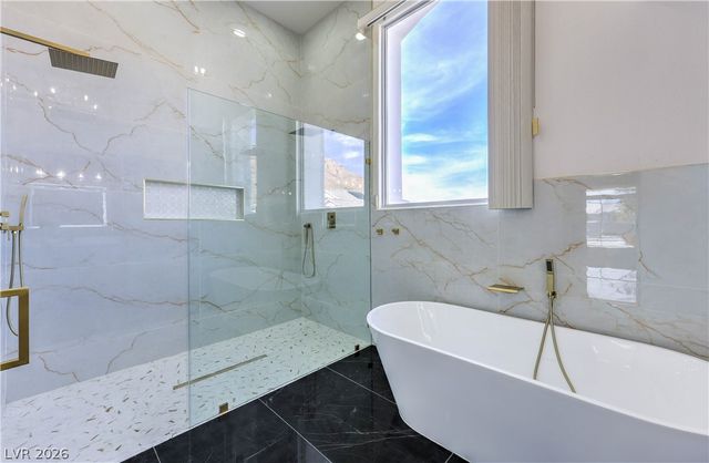 6765 Hidden Heritage Court, Las Vegas, NV 89110