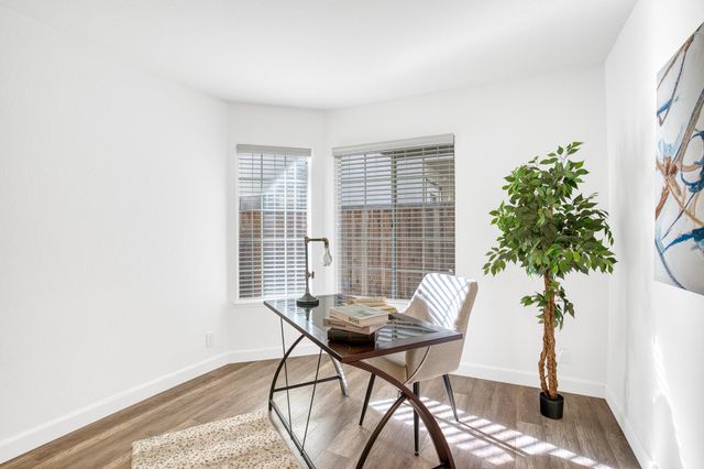 1681 Holly Cir, Pleasanton, CA 94566