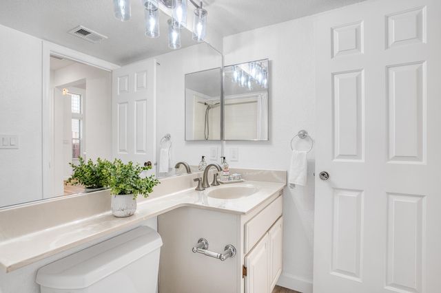 1681 Holly Cir, Pleasanton, CA 94566