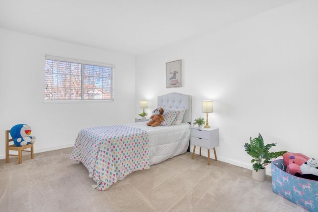 1681 Holly Cir, Pleasanton, CA 94566