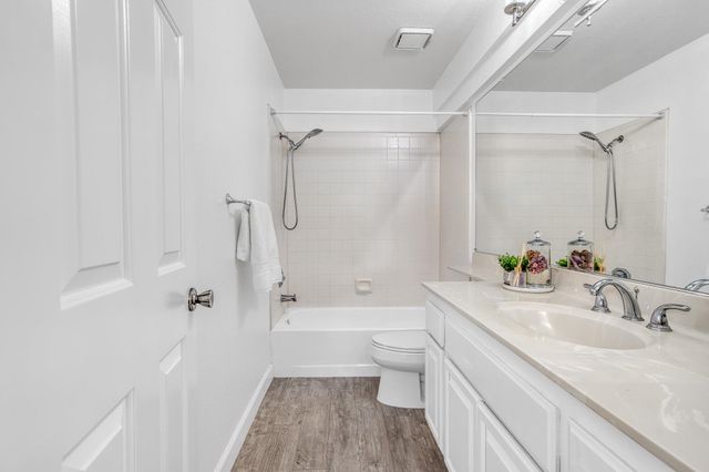 1681 Holly Cir, Pleasanton, CA 94566