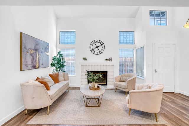 1681 Holly Cir, Pleasanton, CA 94566