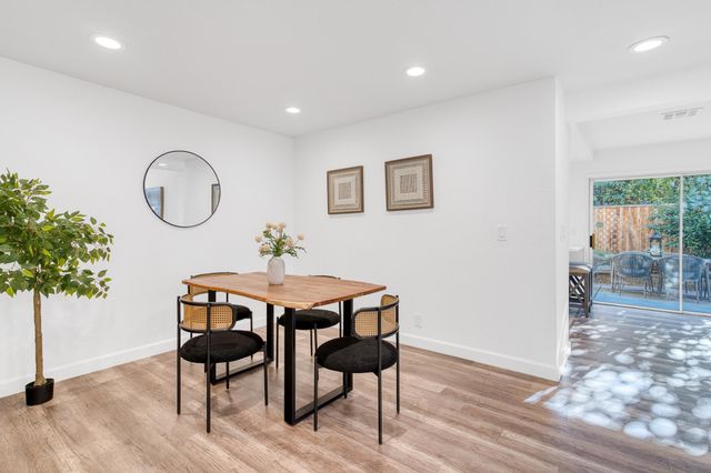 1681 Holly Cir, Pleasanton, CA 94566